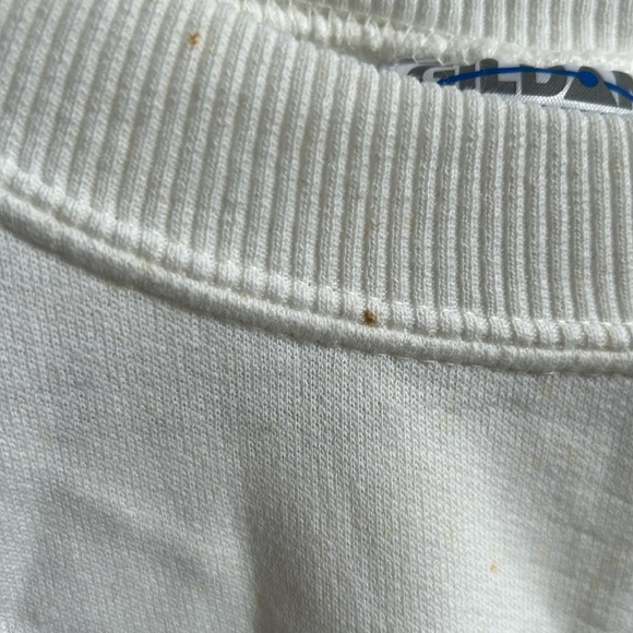 Vintage 90's Gildan Chinese Year of the Dragon Graphic White Sweater size XL - Picture 9 of 10